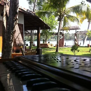 Ambadis Villas Bed & Breakfast Kodungallur